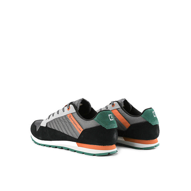 Ventura Canvas In Dark Shadows