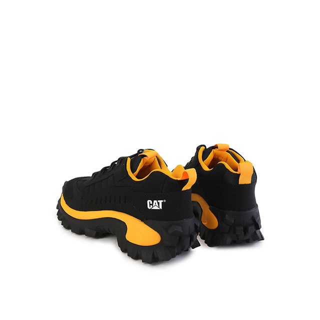 Intruder In Black /Cat Yellow