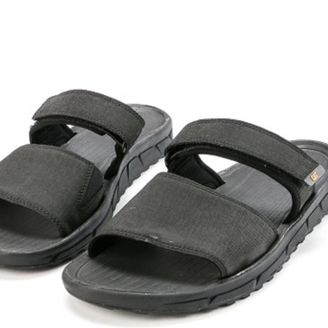 Pedasi In Black